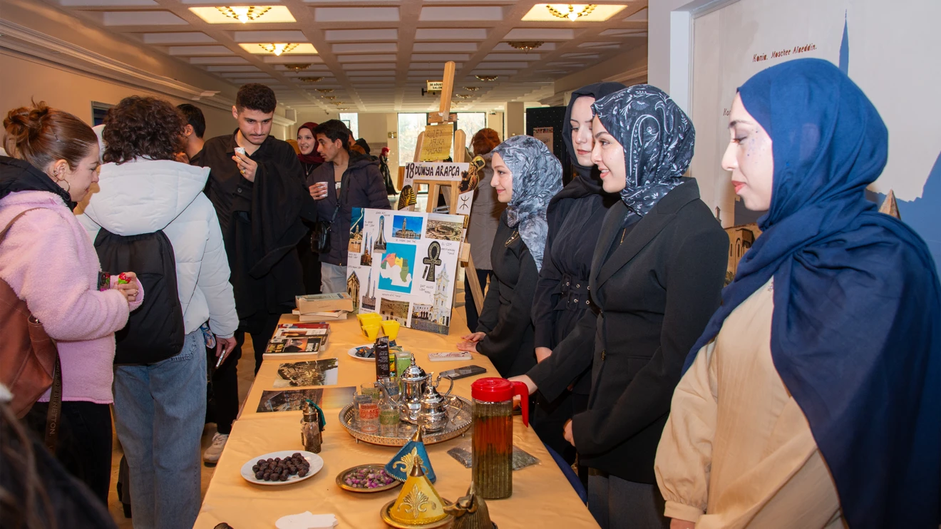 Selçuk Üniversitesinde Dünya Arapça Günü kutlandı